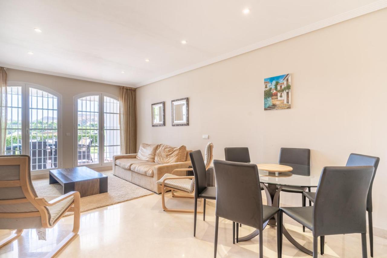Los Arqueros Golf Apartments 베나하비스 외부 사진
